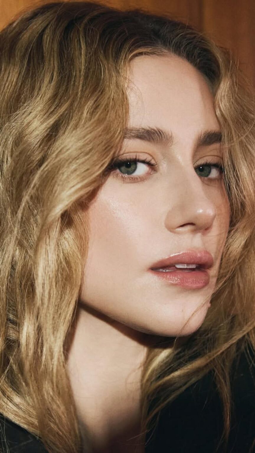 Lili Reinhart
